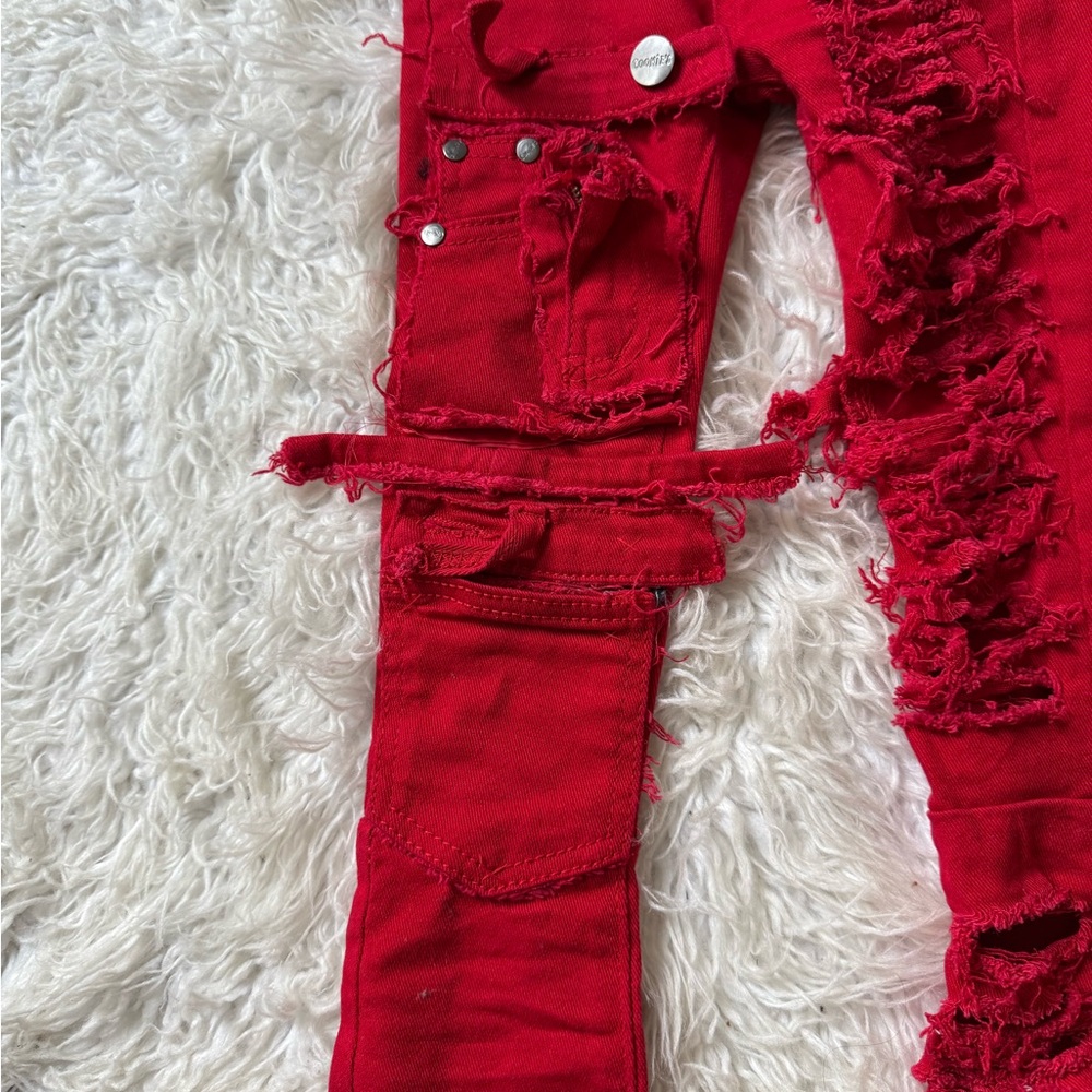 Distressed Red Jeans - Picture 3 of 7
